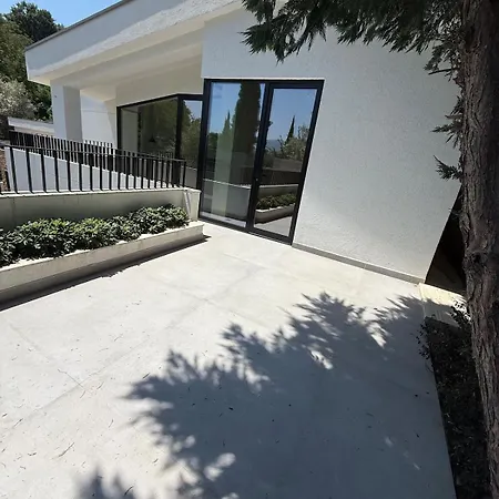 Luxury Silente * Mjull-Bethore