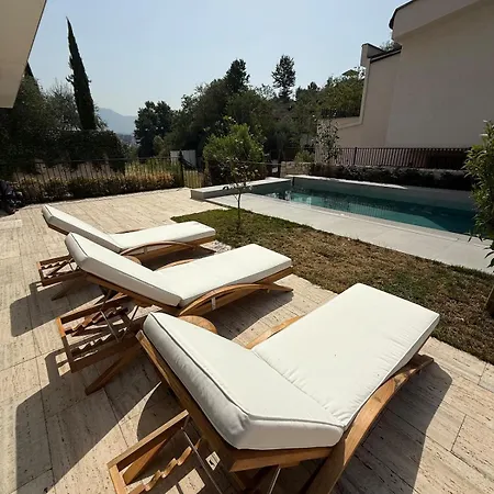 Luxury Silente Villa