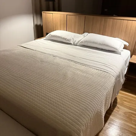 Luxury Silente Mjull-Bethore