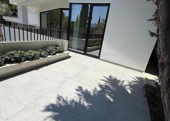 Luxury Silente * Mjull-Bethore